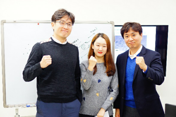 Figure 2. Professor Doh Chang Lee, post doc Dahin Kim, and Professor Wan Ki Bae (from left) participated in this study.